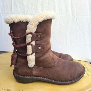 UGG‎ Akadia EU 38 US 7 Brown Suede Shearling Wool Lined Mid Calf Boots Cozy Warm